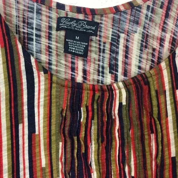 2/$25 Lucky Brand Tank Top sz Medium - Picture 2 of 7